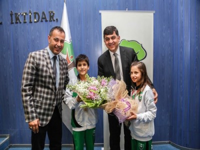 sampiyonlardan-fadilogluna-ziyaret