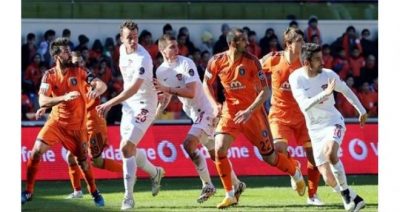 gaziantepspor-basaksehir-deplasmaninda-puan-ariyor